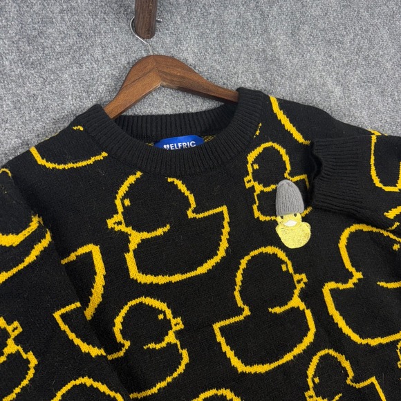 ELFric EDEN Duck Pattern Sweater Knit Crewneck Pullover Yellow Black Mens M - Picture 1 of 9